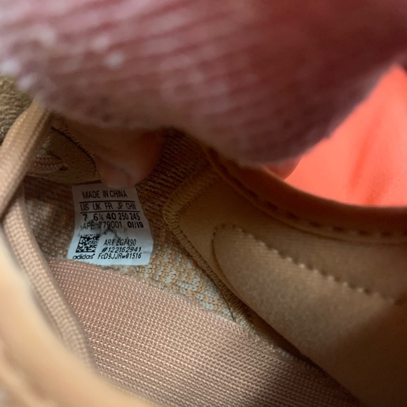 Yeezy Boost 350 V2 Clay sz 7 - Picture 5 of 5